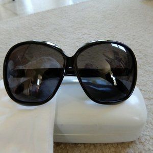 DVB VICTORIA BECKHAM OVERSIZE SUNGLASSES - BLACK